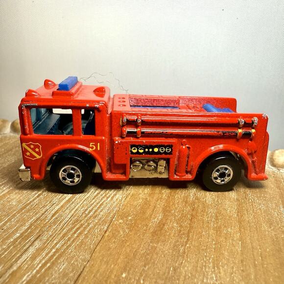 Hot Wheels Emergency Lot- 2 Fire Eater Fire Trucks, Police Car, Fire Chief Sedan - Picture 6 of 14